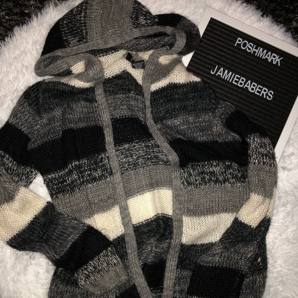 Lounge Sweater